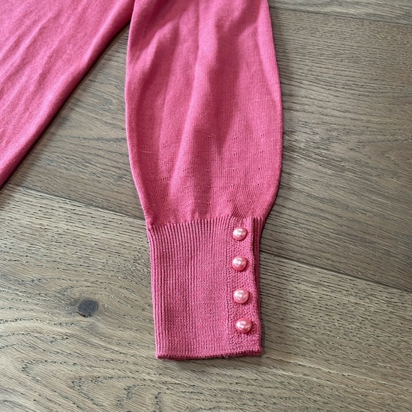 Talbots Petite 100% Pure Soft Merino V-Neck Sweater Size Small Petite - Picture 7 of 10